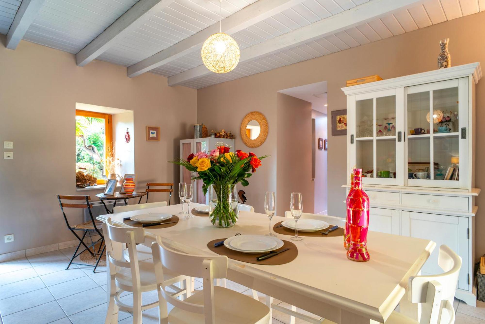 La Libellule - Charmante Maison Avec Jardin A Sene Екстер'єр фото